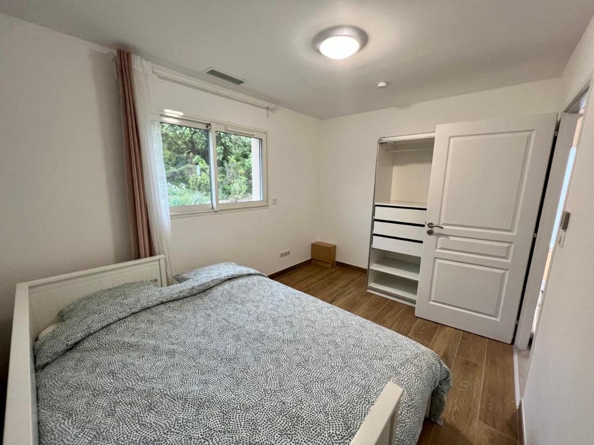Chambres & Suites Villa Architecte Saint-Paul-et-Valmalle Esterno foto
