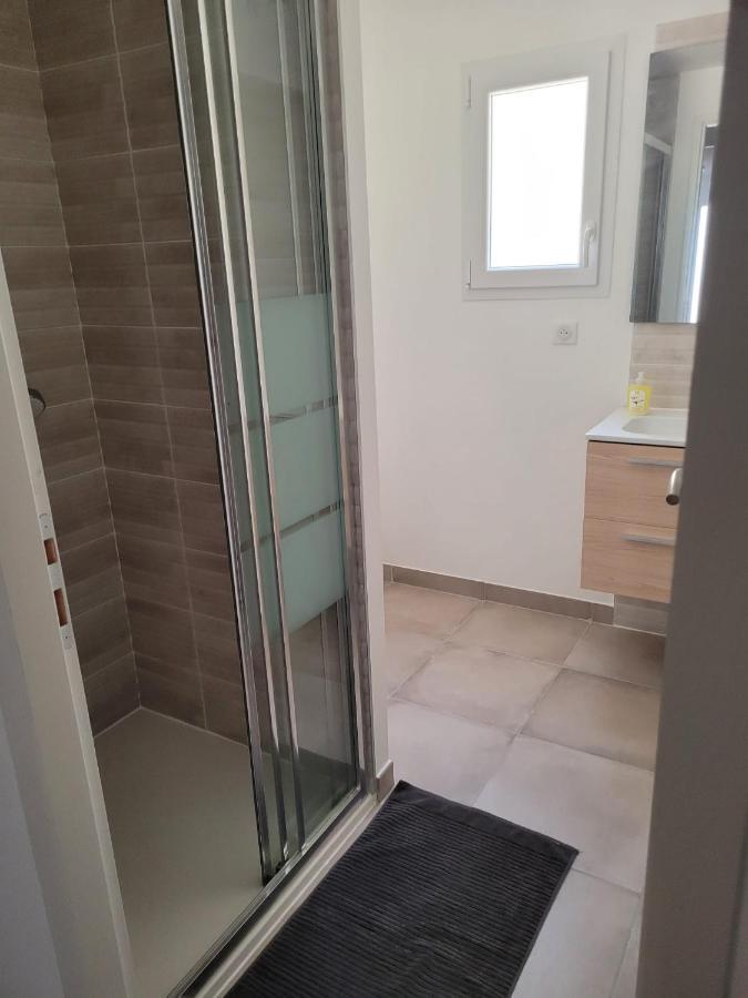 Chambres & Suites Villa Architecte Saint-Paul-et-Valmalle Esterno foto