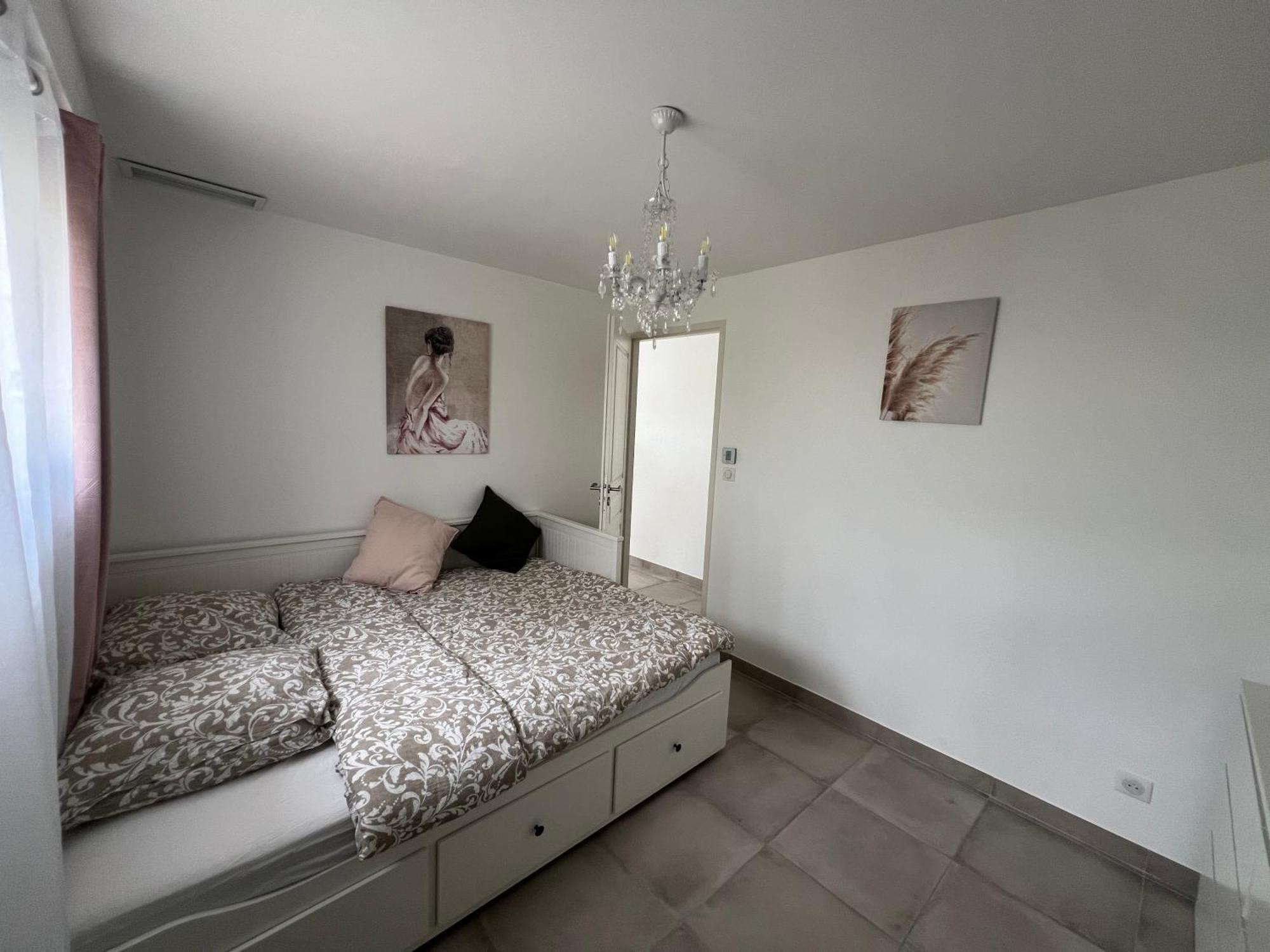 Chambres & Suites Villa Architecte Saint-Paul-et-Valmalle Esterno foto